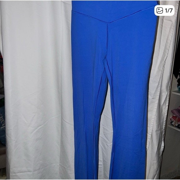 OFFLINE By Aerie Real Me Flare Crossover Hi-Rise Leggings Blue Size Med EUC - Picture 4 of 4